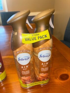 Febreze Air Mist Limited Edition Sea Salt Caramel & Maple - Brown & Gold